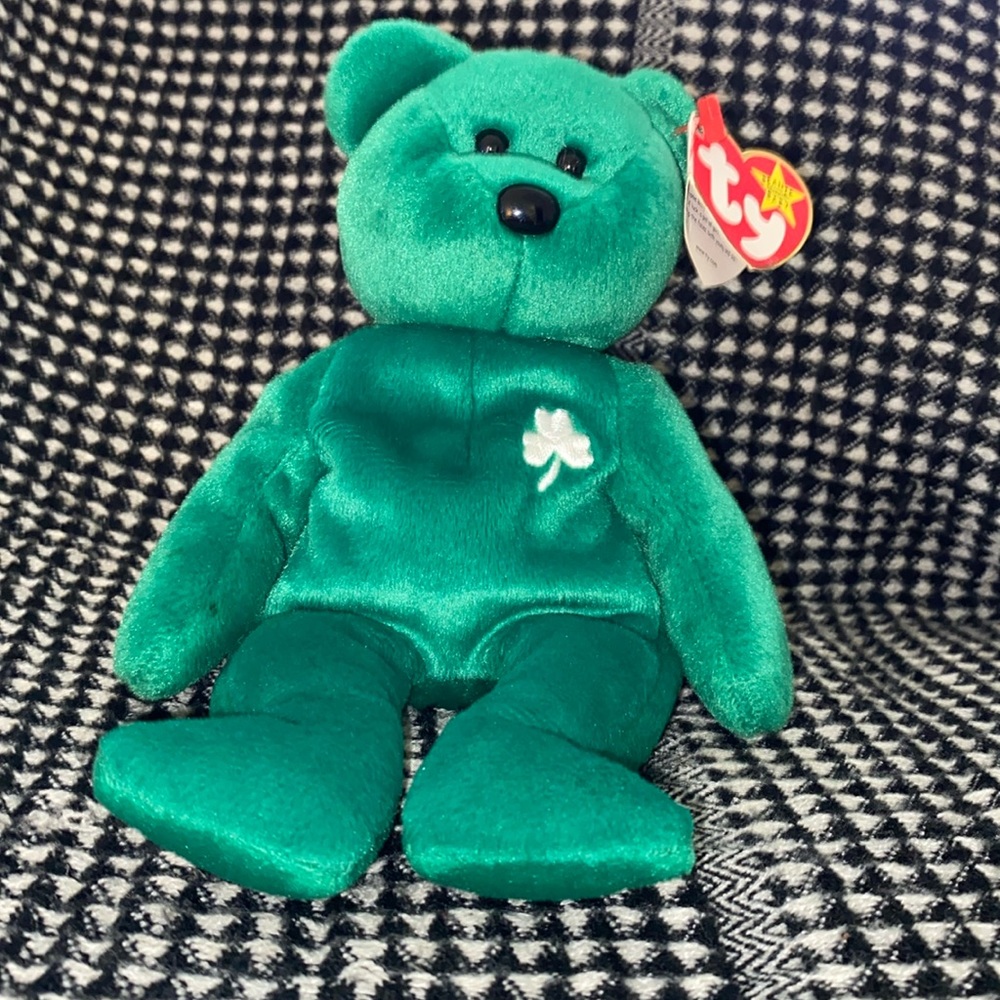 Ty Beanie babies 'ERIN' The Bear 1997 With Tag St Patrick's